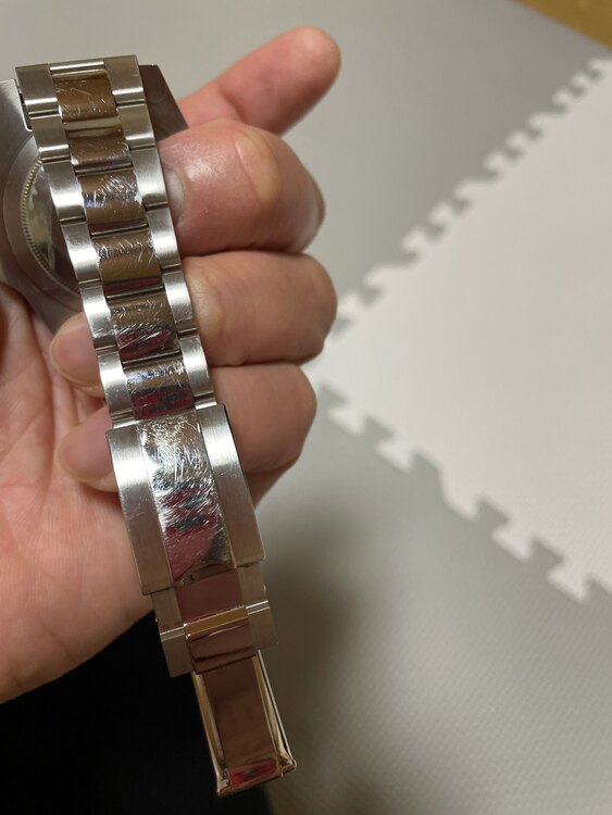 ロレックス GMTマスター m27801（高級時計）の商品画像 - 査定依頼日：2025年1月7日 - 最高査定価格：1,600,000円