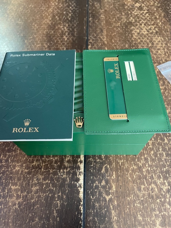 サブマリーナーノンデイト（高級時計）の商品画像 - 査定依頼日：2025年11月10日 - 最高査定価格：1,700,000円