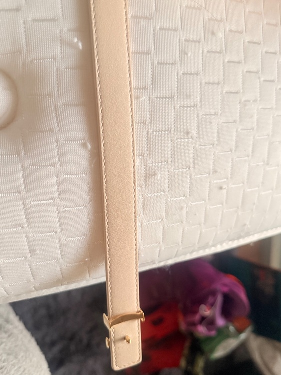 ･LV アイコニック 20MM リバーシブル（古着・ファッション）の商品画像 - 査定依頼日：2025年12月20日 - 最高査定価格：17,000円