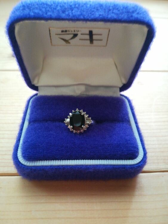 サファイアの指輪（宝石）の商品画像 - 査定依頼日：2025年9月16日 - 最高査定価格：200,000円