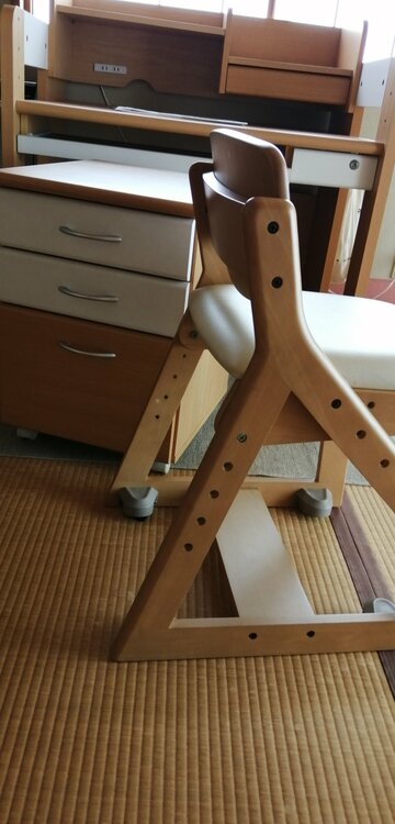 ユニットデスク３点セット（家具・寝具）の商品画像 - 査定依頼日：2026年5月28日 - 最高査定価格：5,000円