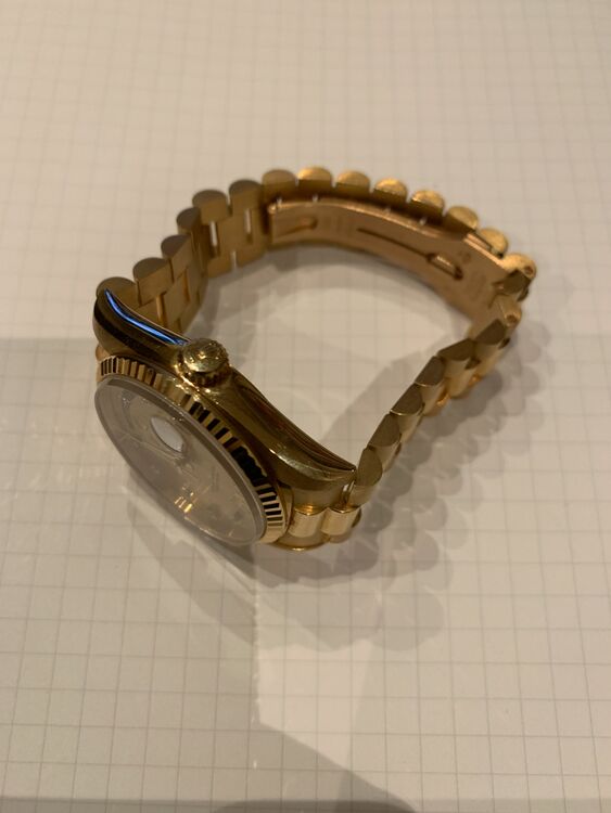 ロレックス デイデイト １８２３（高級時計）の商品画像 - 査定依頼日：2025年11月10日 - 最高査定価格：2,750,000円