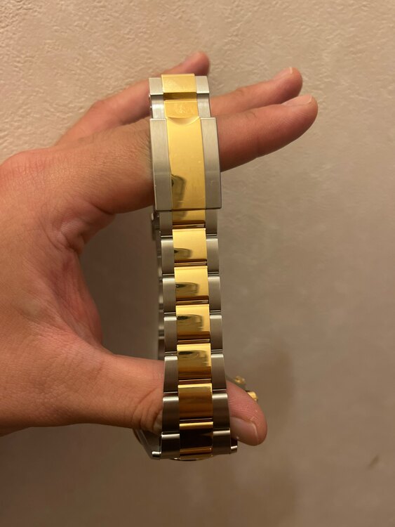 ロレックス デイトナ （高級時計）の商品画像 - 査定依頼日：2025年1月5日 - 最高査定価格：3,250,000円