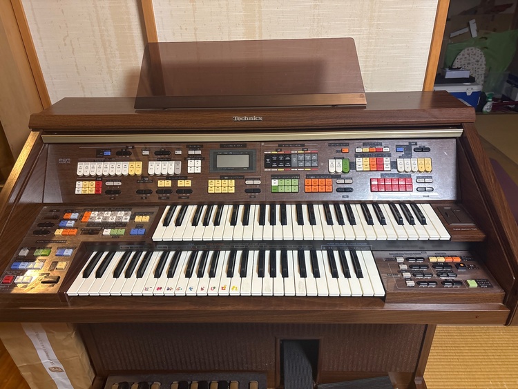 エレクトーン（ピアノ・楽器・PA機材）の商品画像 - 査定依頼日：2026年6月28日 - 最高査定価格：100,000円