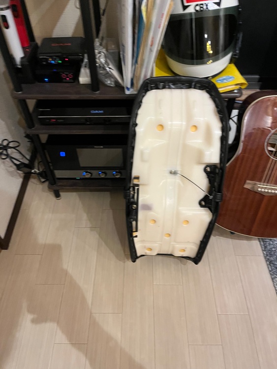 cbx400f（バイク用品）の商品画像 - 査定依頼日：2025年9月20日 - 最高査定価格：5,500円