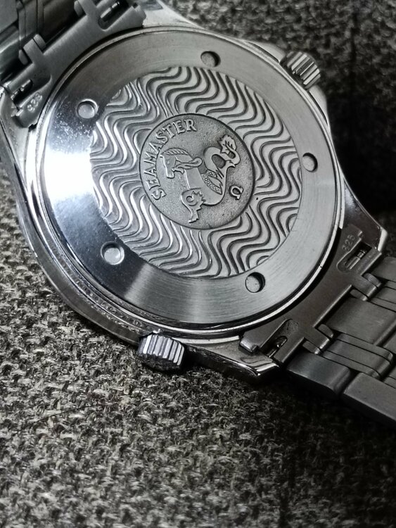 オメガ シーマスター（高級時計）の商品画像 - 査定依頼日：2026年7月18日 - 最高査定価格：250,000円