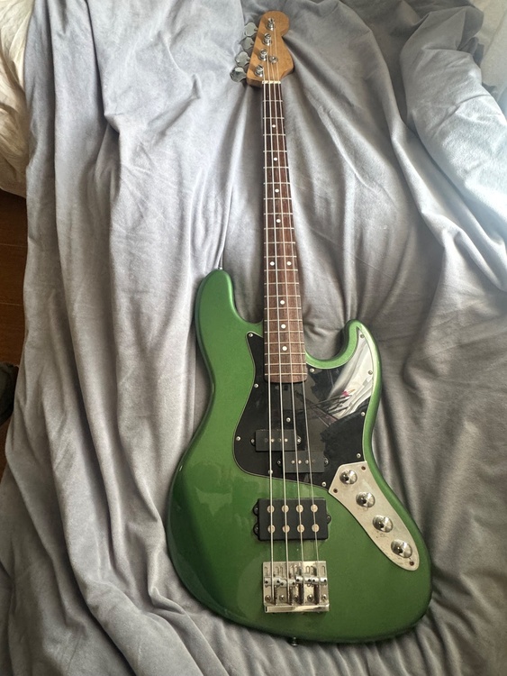 Fender Player II Modified Active Jazz Ba（ピアノ・楽器・PA機材）の商品画像 - 査定依頼日：2026年7月26日 - 最高査定価格：20,000円