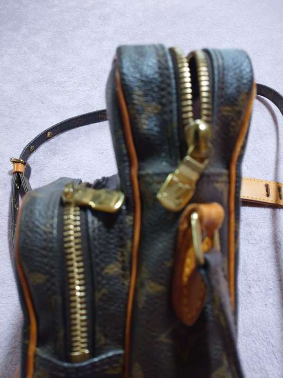 アマゾン（ブランドバッグ）の商品画像 - 査定依頼日：2022年8月23日 - 最高査定価格：25,000円