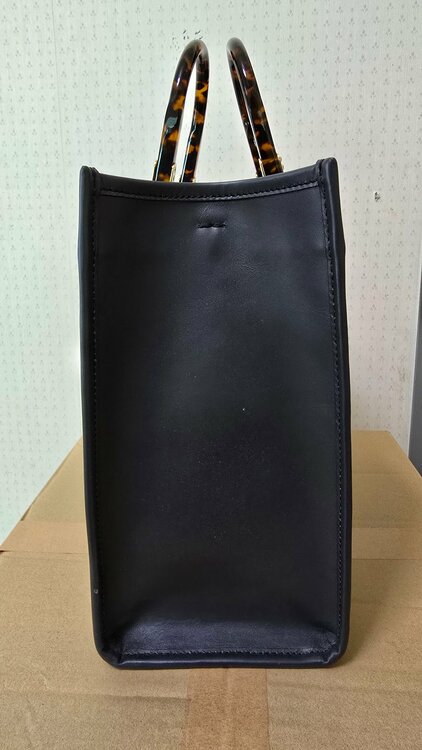 フェンディ  （ブランドバッグ）の商品画像 - 査定依頼日：2026年1月10日 - 最高査定価格：150,000円