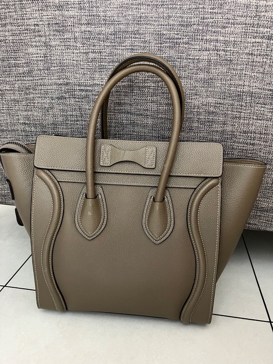 セリーヌ  （ブランドバッグ）の商品画像 - 査定依頼日：2025年7月20日 - 最高査定価格：130,000円