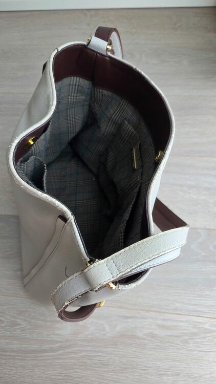 その他 サマンサタバサ （ブランドバッグ）の商品画像 - 査定依頼日：2025年8月11日 - 最高査定価格：1,500円