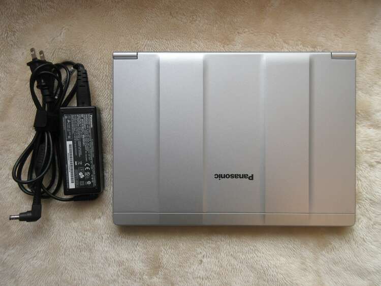 パナソニックレッツノート　CF-SV8（PC・タブレット）の商品画像 - 査定依頼日：2025年1月25日 - 最高査定価格：12,000円