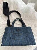 プラダ カナパ（ブランドバッグ）の商品画像 - 査定依頼日：2025年5月29日 - 最高査定価格：80,000円