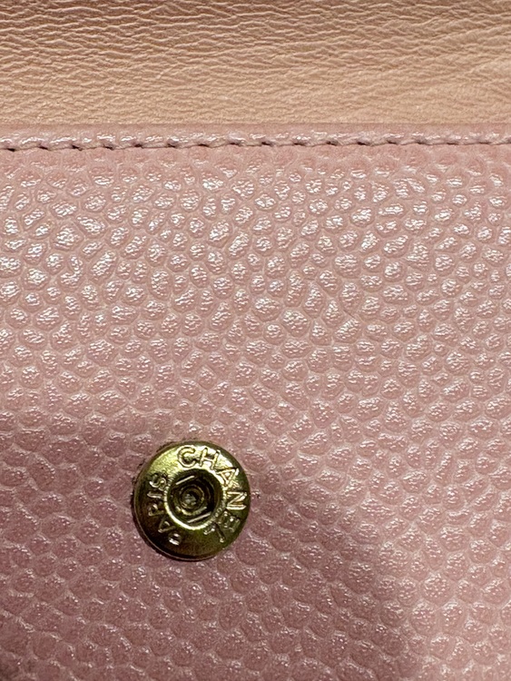 財布（ブランド財布・小物）の商品画像 - 査定依頼日：2025年11月19日 - 最高査定価格：25,000円