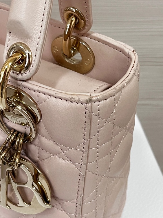 ディオール  （ブランドバッグ）の商品画像 - 査定依頼日：2026年1月6日 - 最高査定価格：320,000円