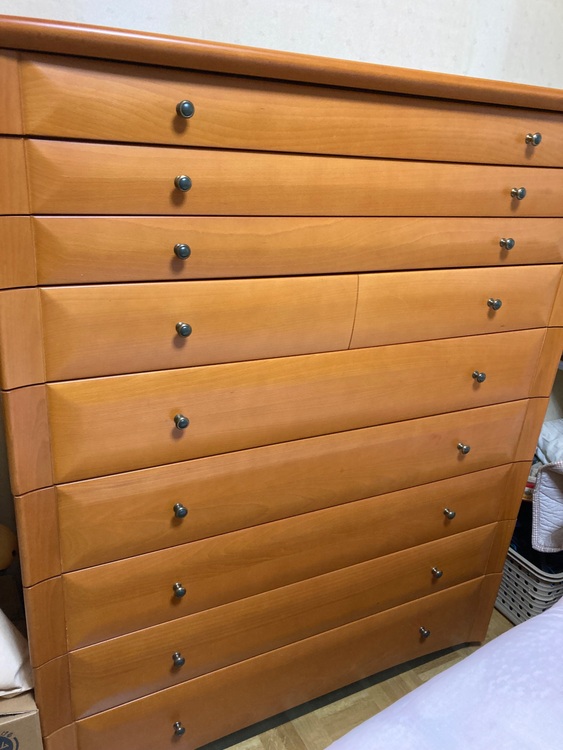 洋服タンス（家具・寝具）の商品画像 - 査定依頼日：2025年11月8日 - 最高査定価格：3,000円