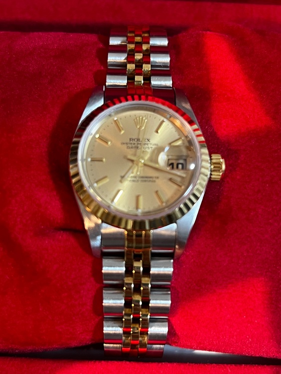 デイトジャスト（高級時計）の商品画像 - 査定依頼日：2025年10月30日 - 最高査定価格：750,000円