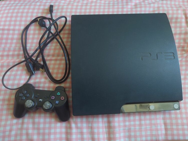 PS3本体＆ソフトセット（ゲーム機本体・ゲームソフト）の商品画像 - 査定依頼日：2025年12月1日 - 最高査定価格：20,500円