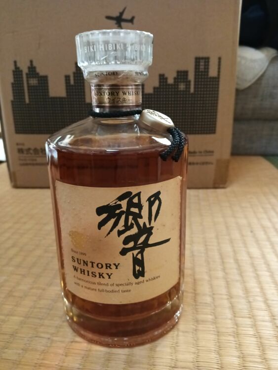 響ゴールド（お酒）の商品画像 - 査定依頼日：2025年11月2日 - 最高査定価格：23,000円