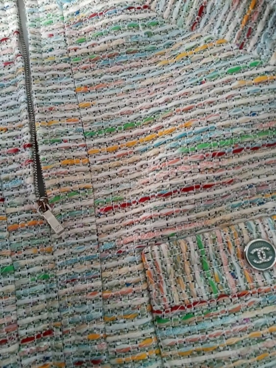 シャネルジャケット（古着・ファッション）の商品画像 - 査定依頼日：2025年7月4日 - 最高査定価格：8,000円