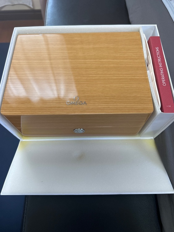 ｺｰｱｸｼｬﾙｸﾛﾉﾏｽﾀｰ ﾀﾞｲﾊﾞｰ300（ブランド財布・小物）の商品画像 - 査定依頼日：2025年6月29日 - 最高査定価格：500,000円