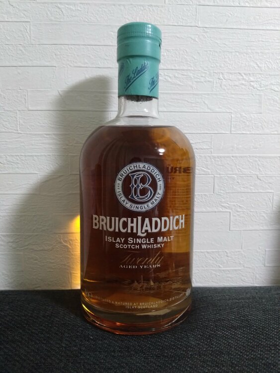 ブルイックラディ 20年（お酒）の商品画像 - 査定依頼日：2026年3月6日 - 最高査定価格：20,000円