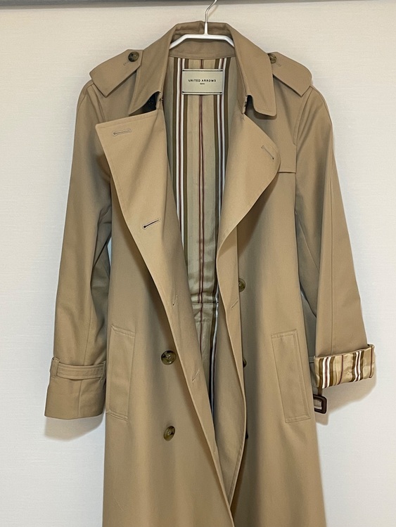 ユナイテッドアローズ　ダブルブレストトレンチコート品番1525-216-0964（古着・ファッション）の商品画像 - 査定依頼日：2025年11月10日 - 最高査定価格：500円