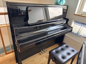 US-7X（ピアノ・楽器・PA機材）の商品画像 - 査定依頼日：2026年1月4日 - 最高査定価格：100,000円