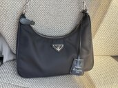 プラダ  （ブランドバッグ）の商品画像 - 査定依頼日：2025年4月30日 - 最高査定価格：168,000円