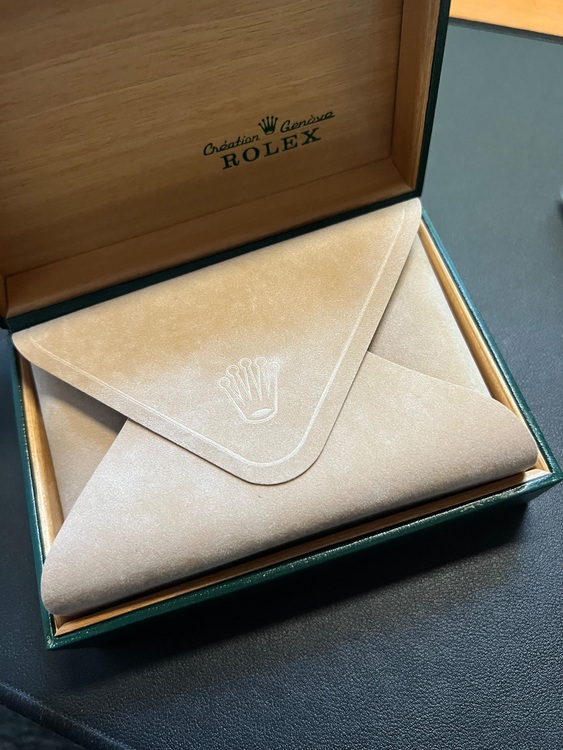 16234（高級時計）の商品画像 - 査定依頼日：2025年10月28日 - 最高査定価格：1,000,000円