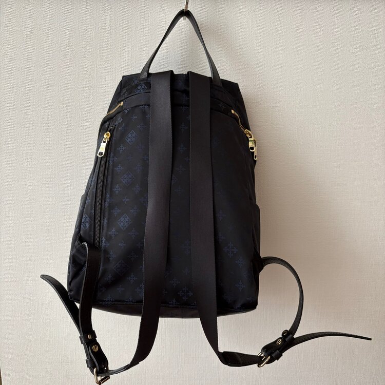 ラシット　リュック（ブランド財布・小物）の商品画像 - 査定依頼日：2025年5月7日 - 最高査定価格：4,000円