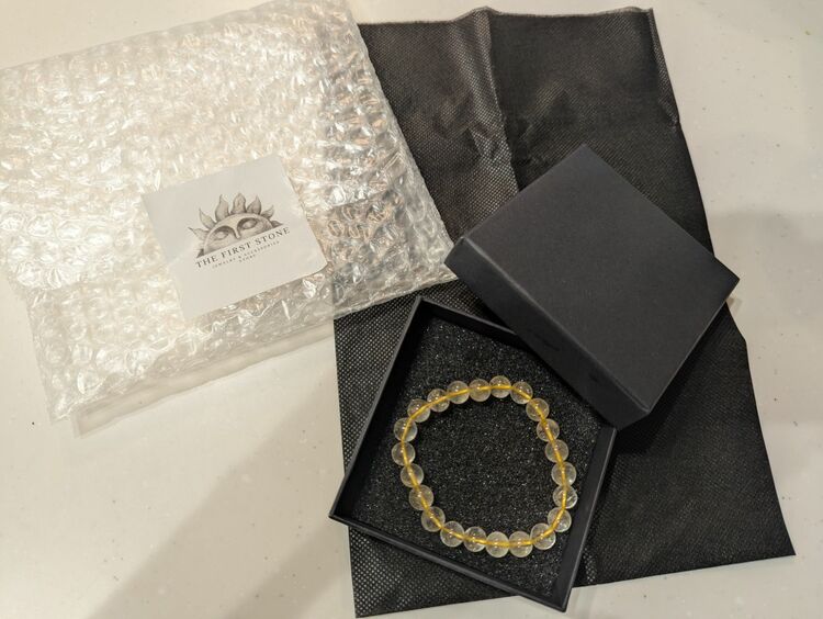 パワーストーンブレスレット、ルチルクォーツ（金・貴金属）の商品画像 - 査定依頼日：2025年10月27日 - 最高査定価格：3,000円