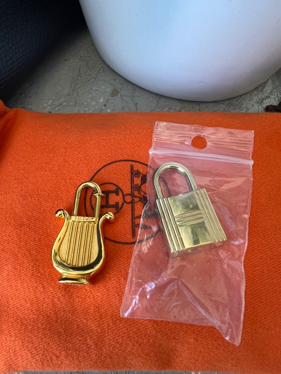 エルメス バーキン （ブランドバッグ）の商品画像 - 査定依頼日：2025年9月30日 - 最高査定価格：1,750,000円