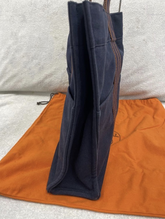 # HERMES エルメス フールトゥMM キャンバス トートバッグ ハンドバッ（ブランドバッグ）の商品画像 - 査定依頼日：2026年5月25日 - 最高査定価格：10,000円