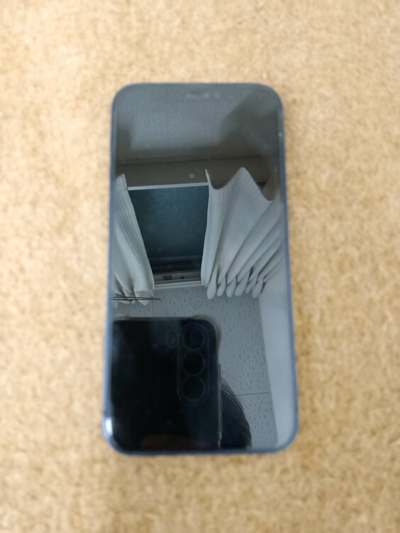 iPhone 12 mini 64GB au（スマホ）の商品画像 - 査定依頼日：2026年1月9日 - 最高査定価格：15,000円