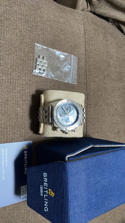 ブライトリング クロノマット AB01152A（高級時計）の商品画像 - 査定依頼日：2025年6月17日 - 最高査定価格：520,000円