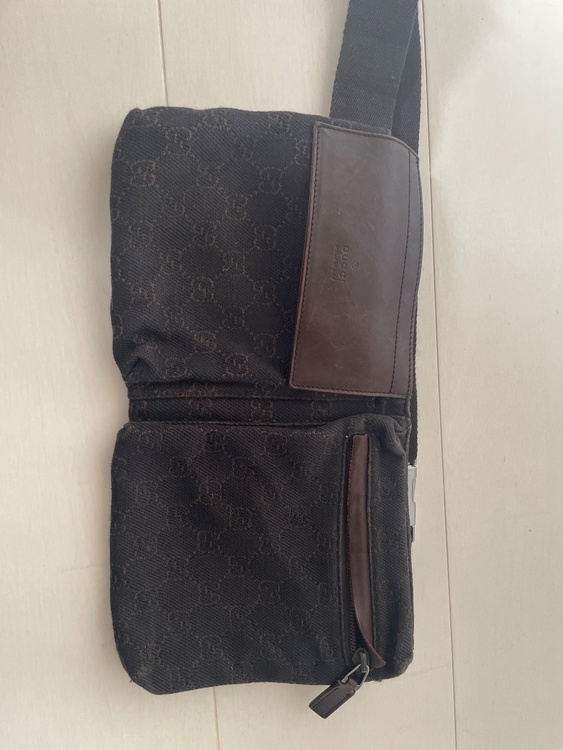 GG柄ウエストバッグ（ブランドバッグ）の商品画像 - 査定依頼日：2026年4月19日 - 最高査定価格：25,000円