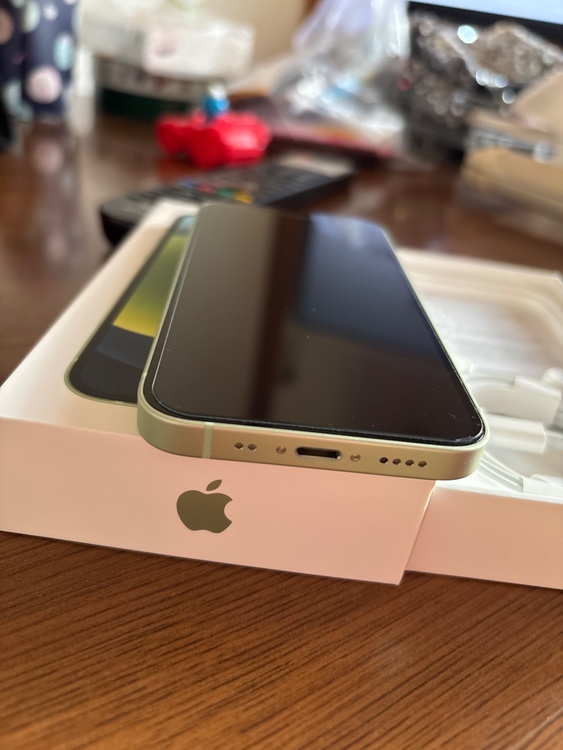 iPhone 12 mini 64GB SIMフリー（スマホ）の商品画像 - 査定依頼日：2026年4月6日 - 最高査定価格：20,000円