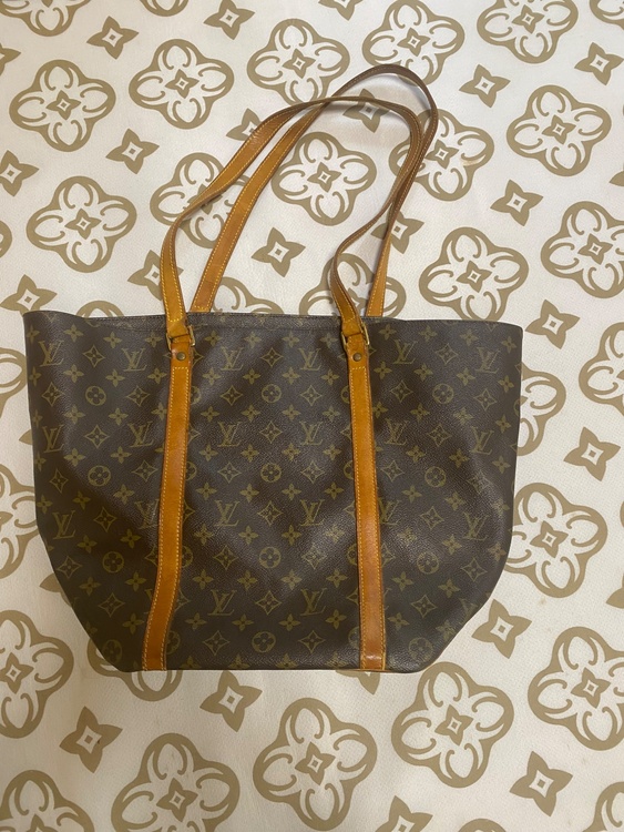 ルイヴィトン モノグラム （ブランドバッグ）の商品画像 - 査定依頼日：2025年12月21日 - 最高査定価格：40,000円