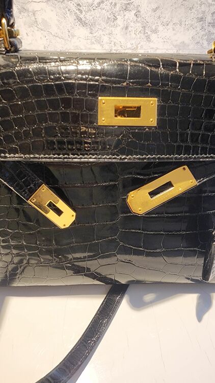 エルメス ケリー （ブランドバッグ）の商品画像 - 査定依頼日：2025年8月8日 - 最高査定価格：3,000,000円