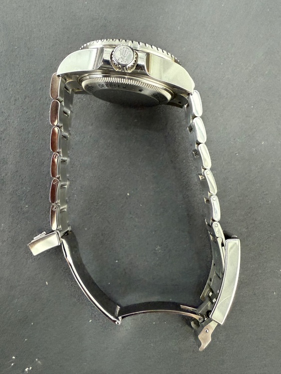 116660（高級時計）の商品画像 - 査定依頼日：2025年9月24日 - 最高査定価格：1,150,000円