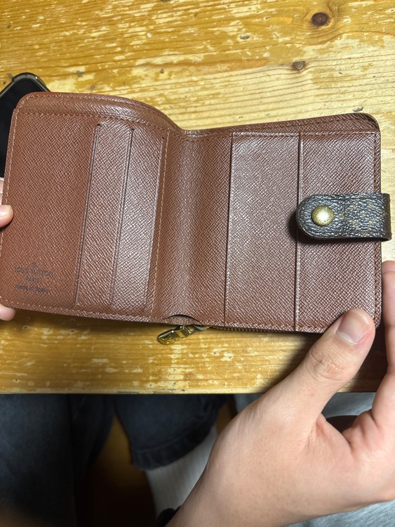 ルイヴィトン ルイヴィトン(その他) （ブランドバッグ）の商品画像 - 査定依頼日：2025年12月23日 - 最高査定価格：10,000円