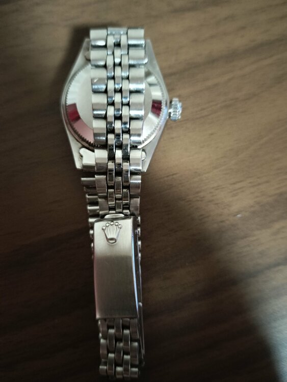 ロレックス パーペチュアル オイスターパーペチュアル    6917かてい（高級時計）の商品画像 - 査定依頼日：2026年2月9日 - 最高査定価格：450,000円