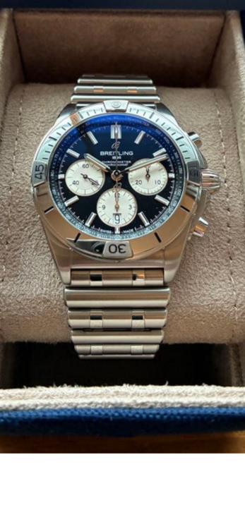 CHRONOMAT B01（高級時計）の商品画像 - 査定依頼日：2026年9月11日 - 最高査定価格：700,000円