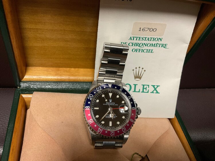 ロレックス GMTマスター 1670（高級時計）の商品画像 - 査定依頼日：2025年1月19日 - 最高査定価格：1,520,000円