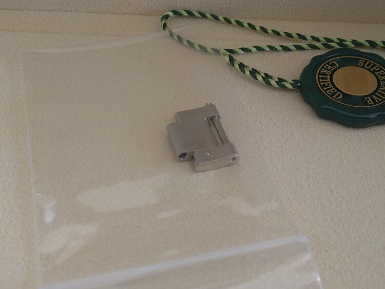 ロレックス サブマリーナー 124060（高級時計）の商品画像 - 査定依頼日：2026年2月23日 - 最高査定価格：1,830,000円