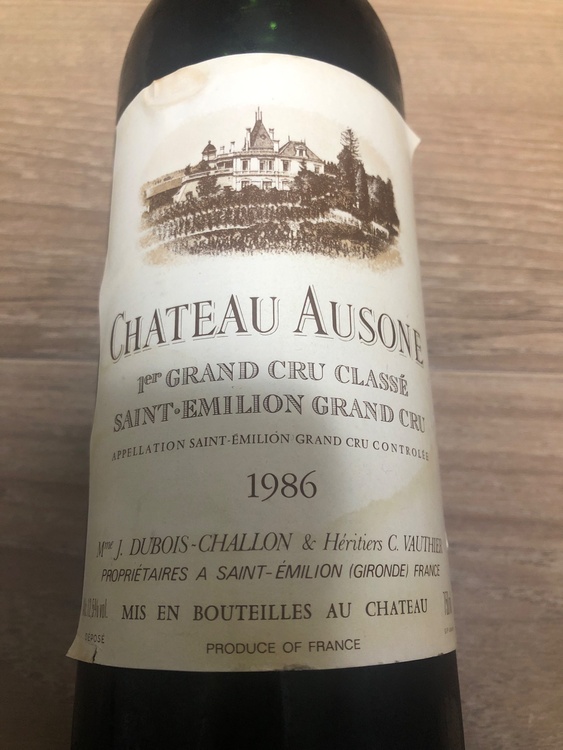 シャトーオーゾンヌ86（お酒）の商品画像 - 査定依頼日：2026年4月2日 - 最高査定価格：26,500円