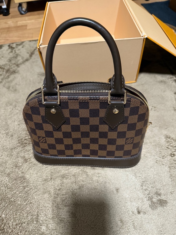 ルイヴィトン アルマ （ブランドバッグ）の商品画像 - 査定依頼日：2025年11月8日 - 最高査定価格：180,000円