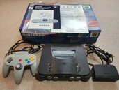 ニンテンドウ64 ブラック　本体（ゲーム機本体・ゲームソフト）の商品画像 - 査定依頼日：2026年5月30日 - 最高査定価格：2,000円