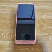 スマートフォン（スマホ）の商品画像 - 査定依頼日：2026年7月21日 - 最高査定価格：100,000円
